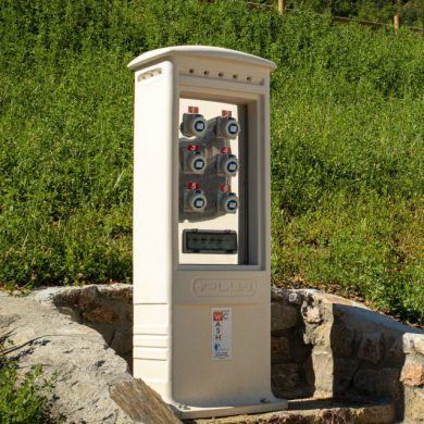 Colonnes d’électricité