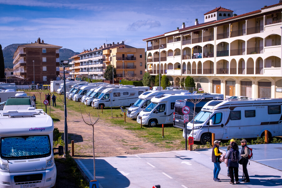 Inauguración del área de autocaravanas en el Estartit